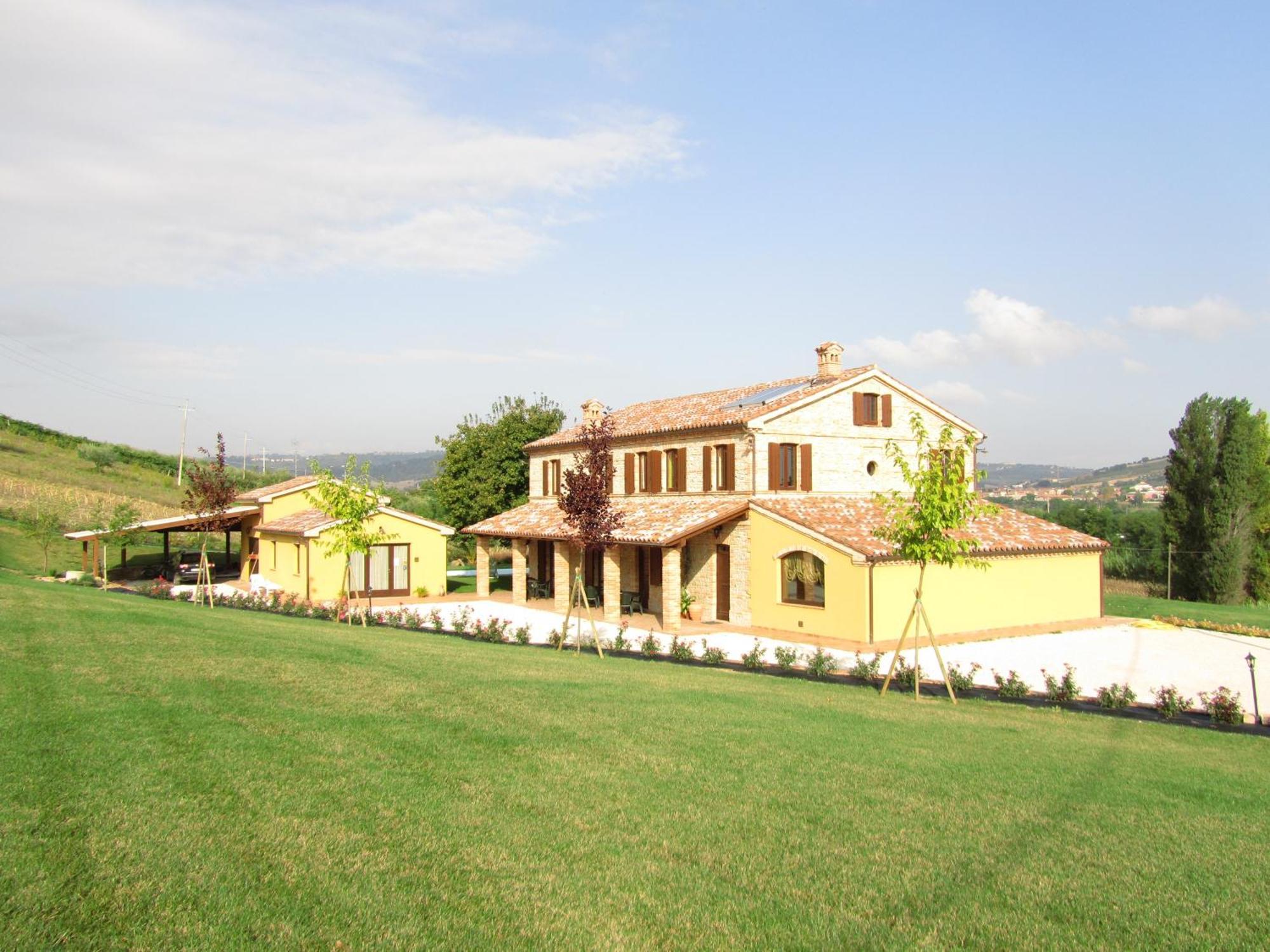 Agriturismo La Vecchia Fonte * Castelbellino