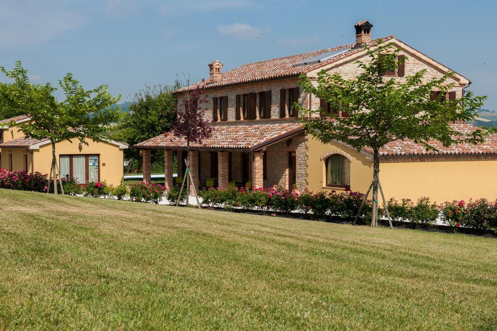 Country house Agriturismo La Vecchia Fonte *